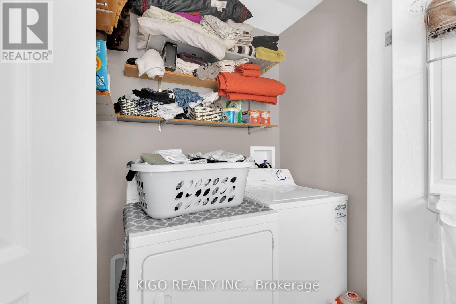 4119 Palermo Common, Burlington, ON - Photo Showing Laundry Room