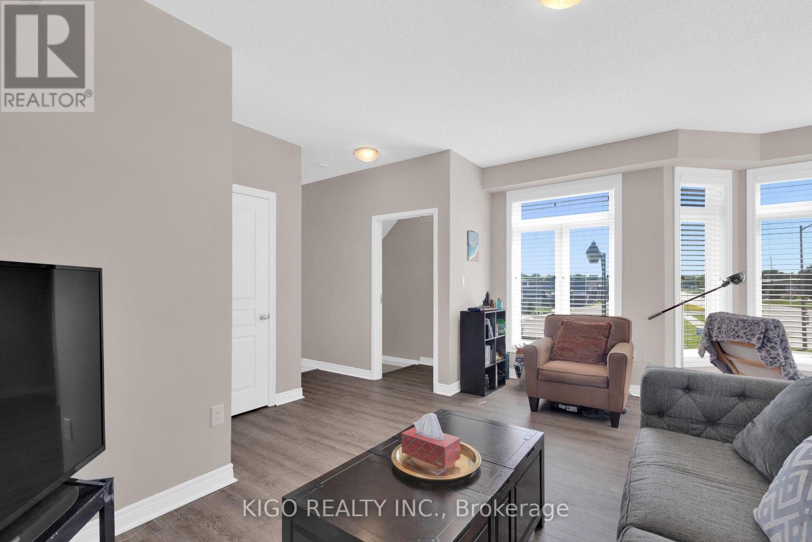4119 Palermo Common, Burlington, ON - Indoor Photo Showing Living Room