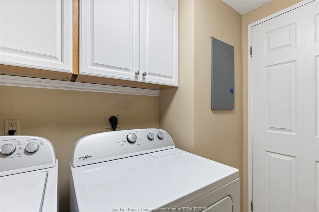 502-1905 Normandy, Lasalle, ON - Indoor Photo Showing Laundry Room