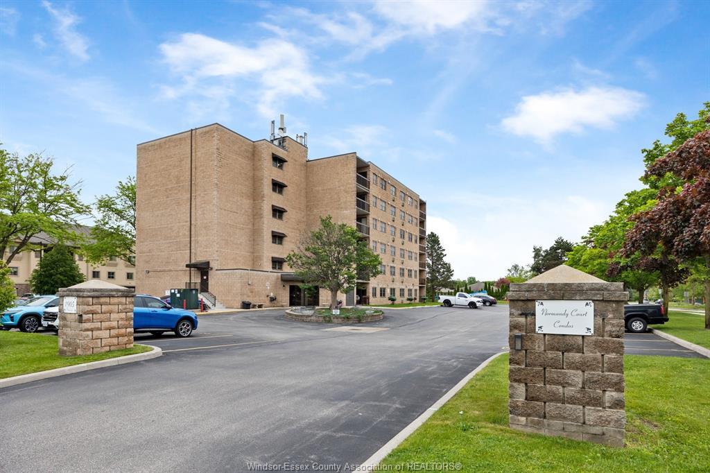 502-1905 Normandy, Lasalle, ON - Outdoor