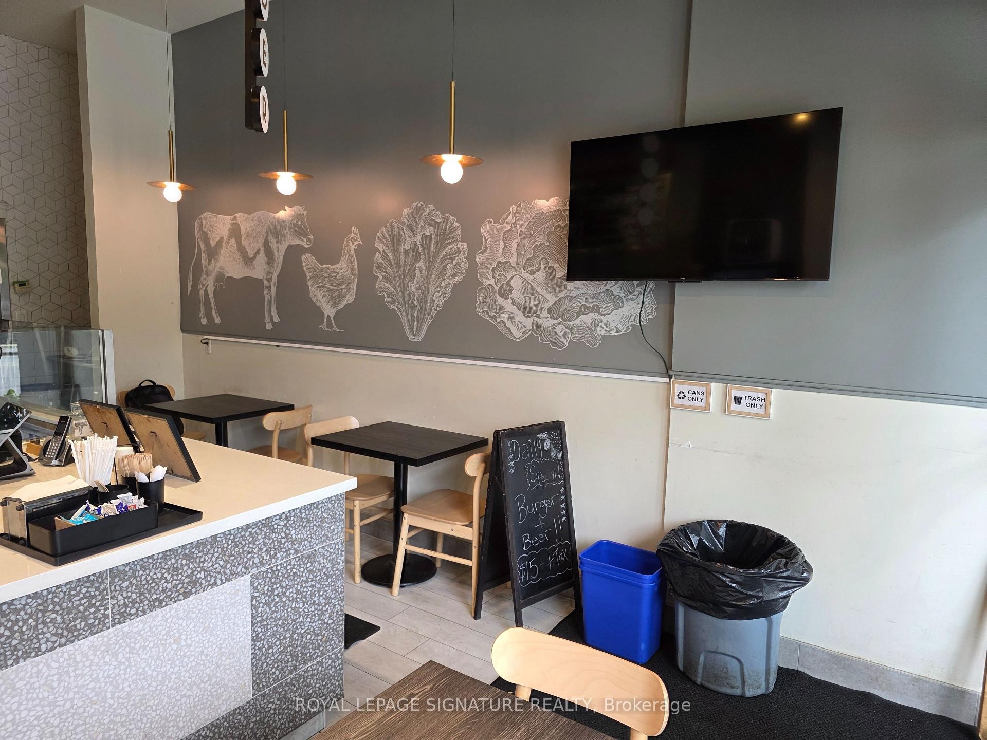 2162 Danforth Avenue, Toronto, ON