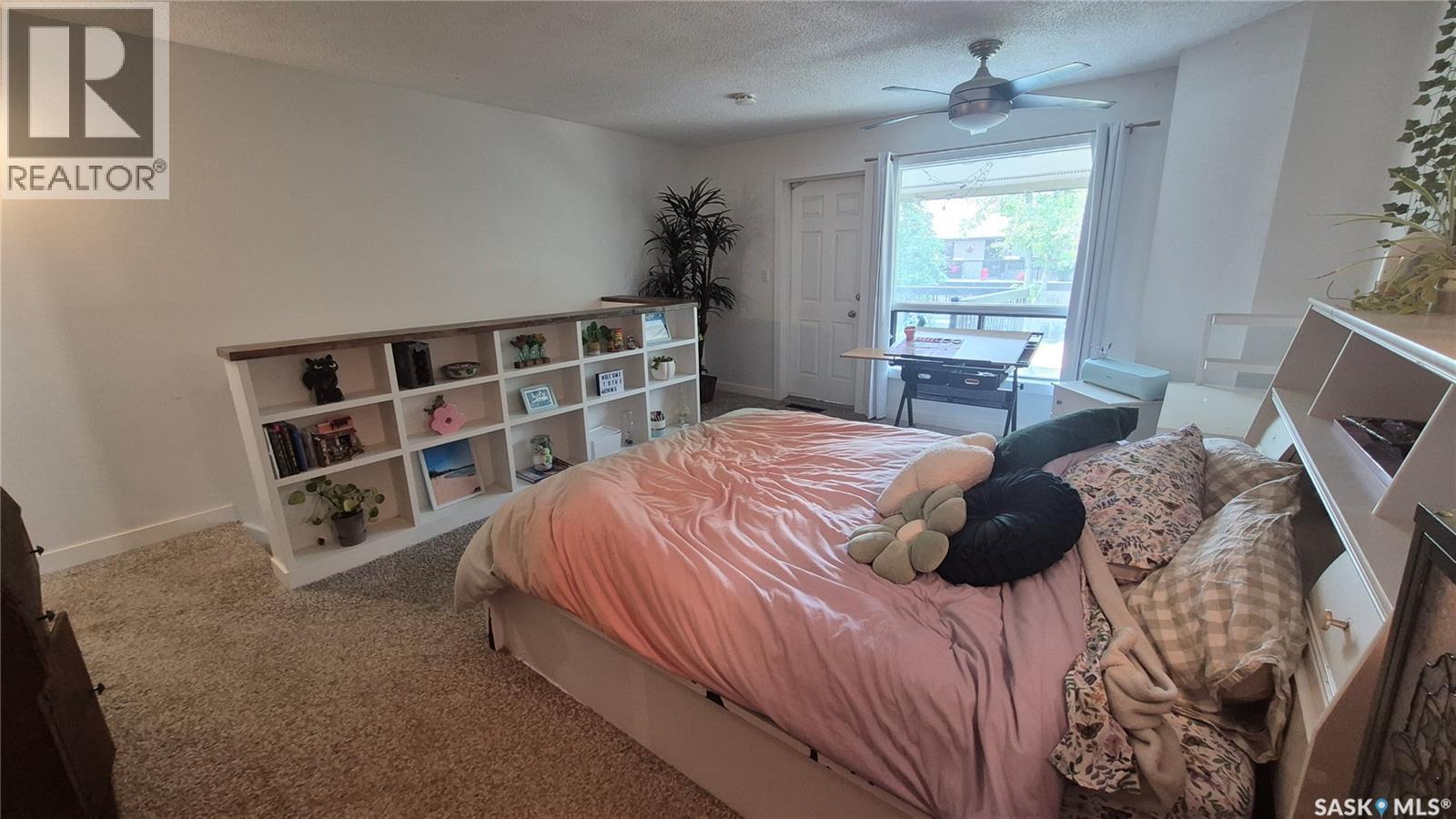 66 Gore Place, Regina, SK - Indoor Photo Showing Bedroom