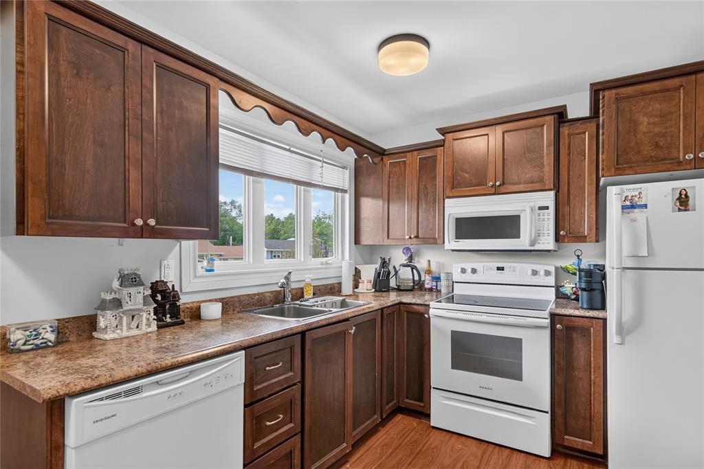 16 Hamilton Street, Gander, NL - Indoor Photo Showing Kitchen With Double Sink