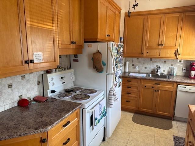129 Ray Boulevard, Thunder Bay, ON - Indoor Photo Showing Kitchen