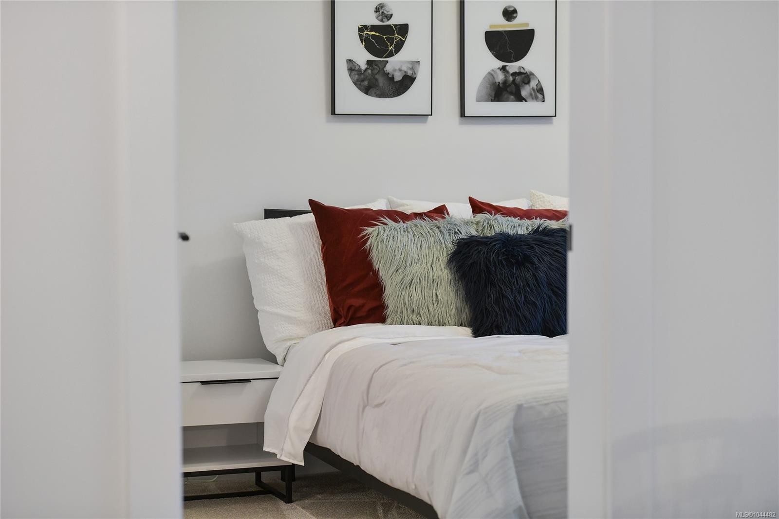 #306-1114 Samar Cres, Langford, BC - Indoor Photo Showing Bedroom