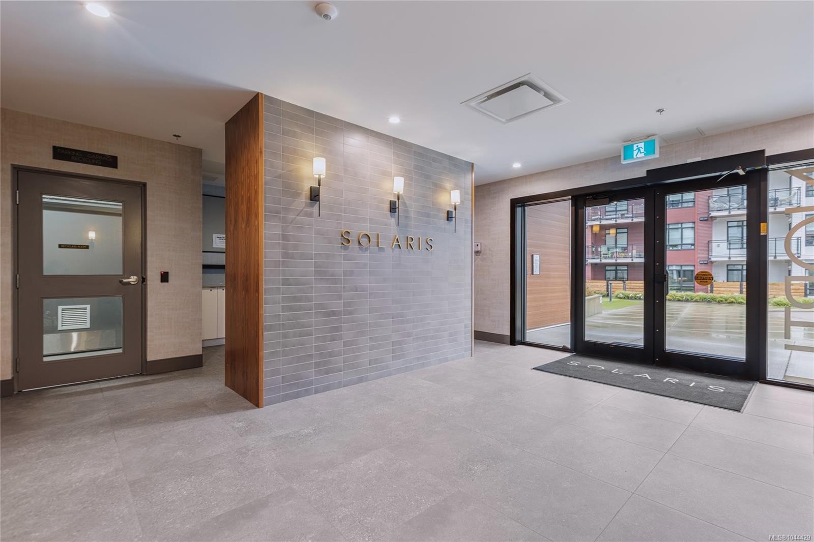 #304-1114 Samar Cres, Langford, BC - Indoor Photo Showing Other Room