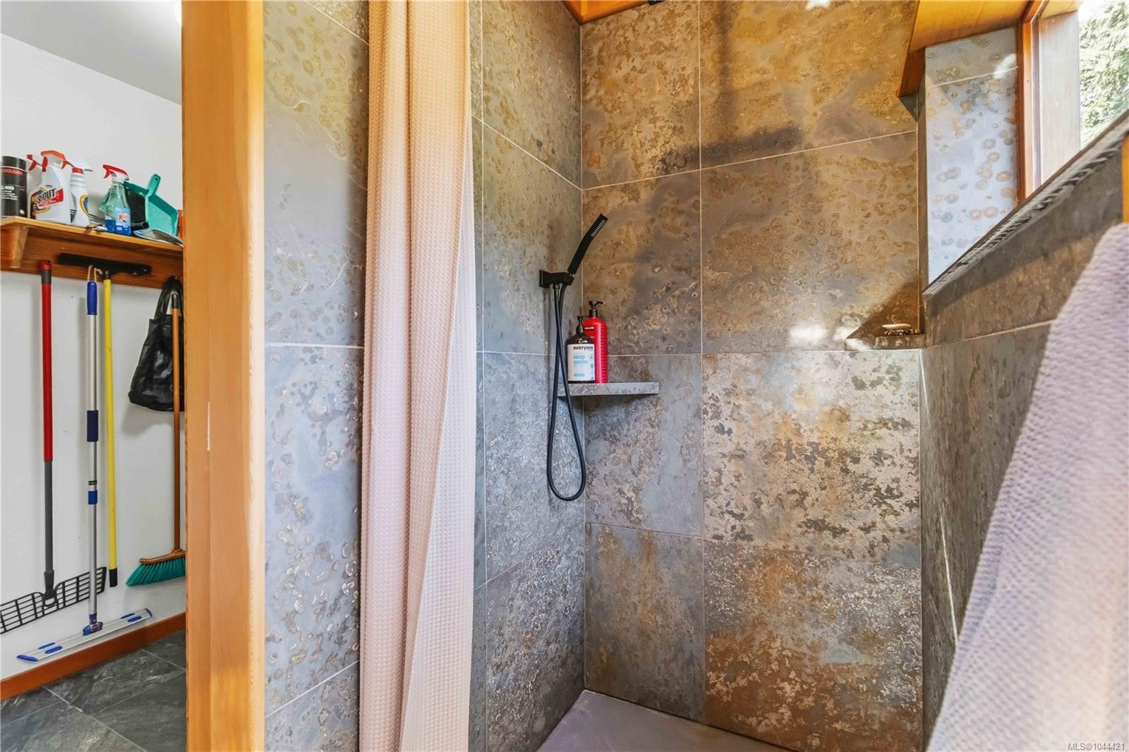 7827 Dalrae Pl, Sooke, BC