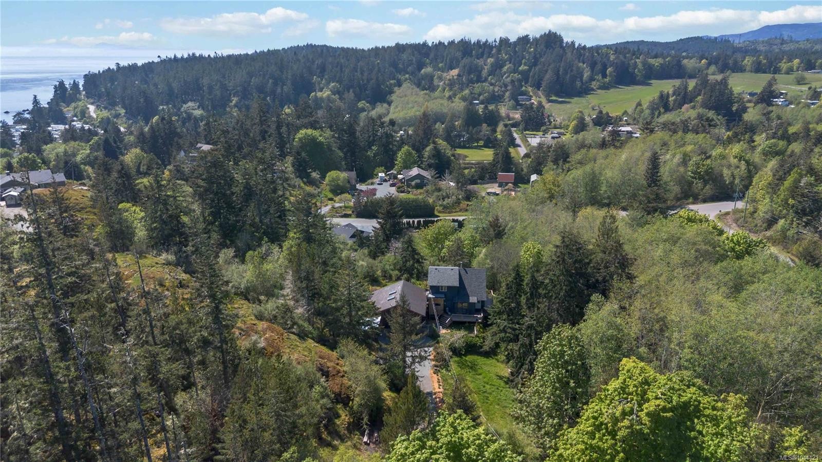 7827 Dalrae Pl, Sooke, BC