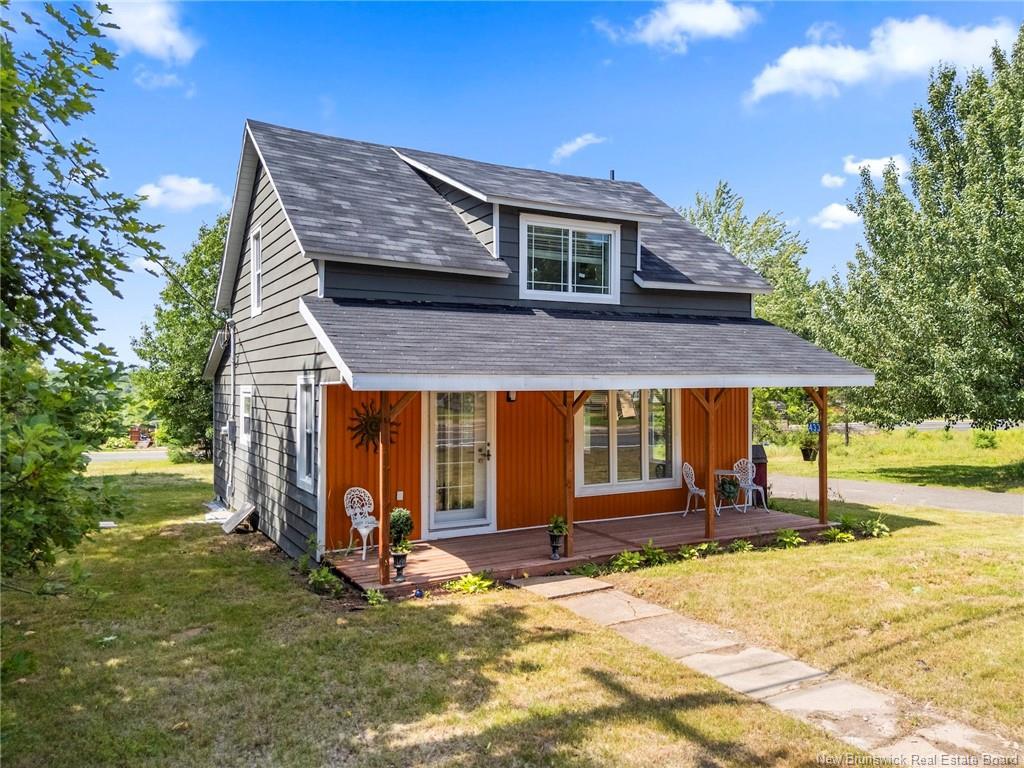 433 Pleasant Dr, Minto, NB