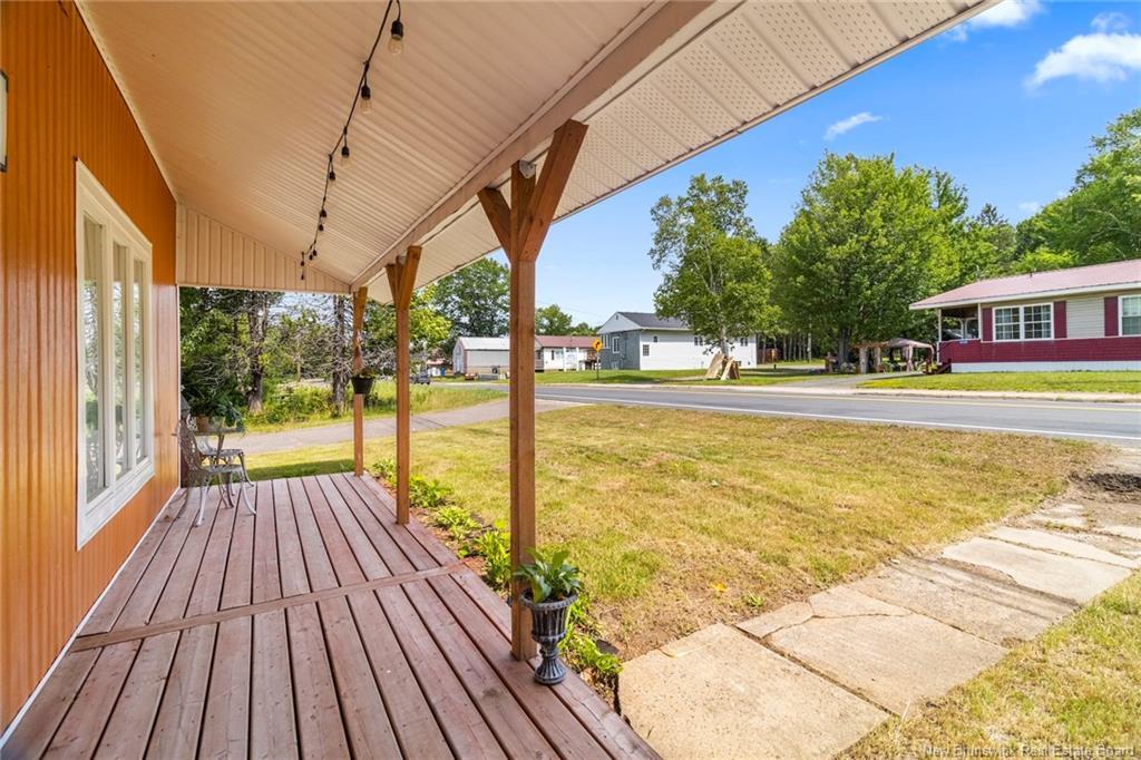 433 Pleasant Dr, Minto, NB