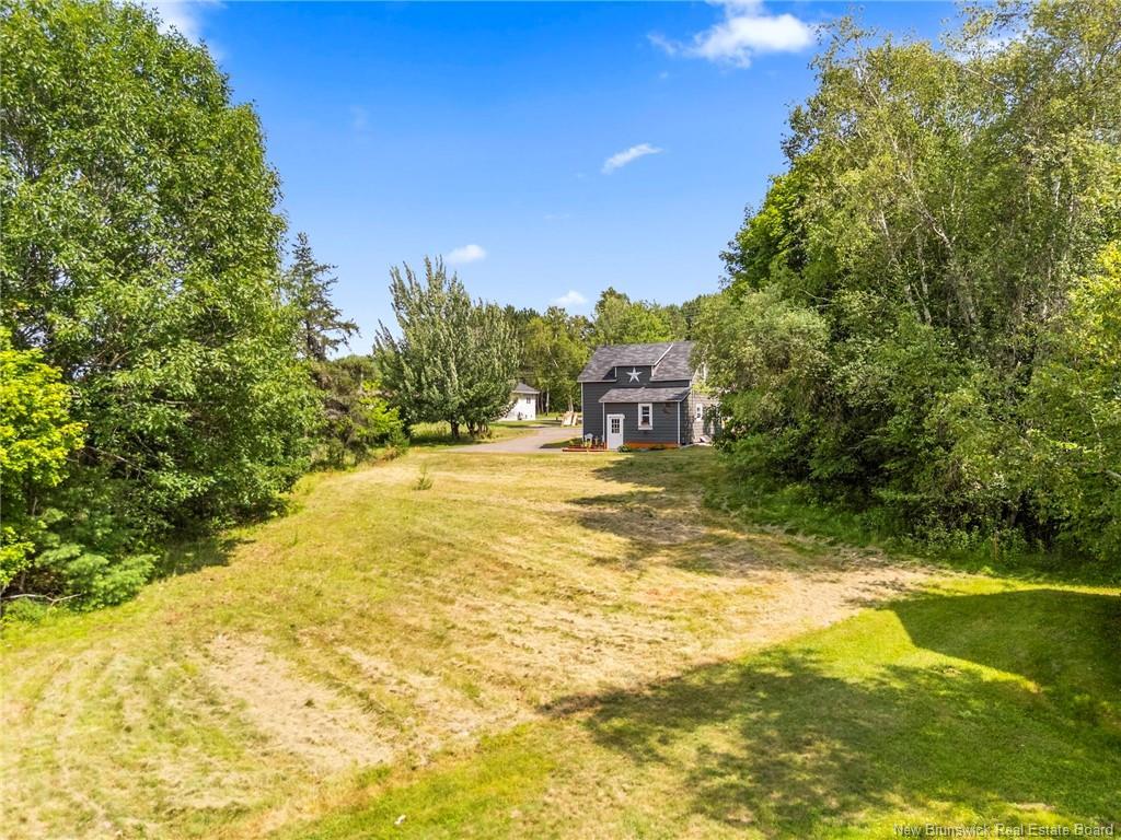 433 Pleasant Dr, Minto, NB