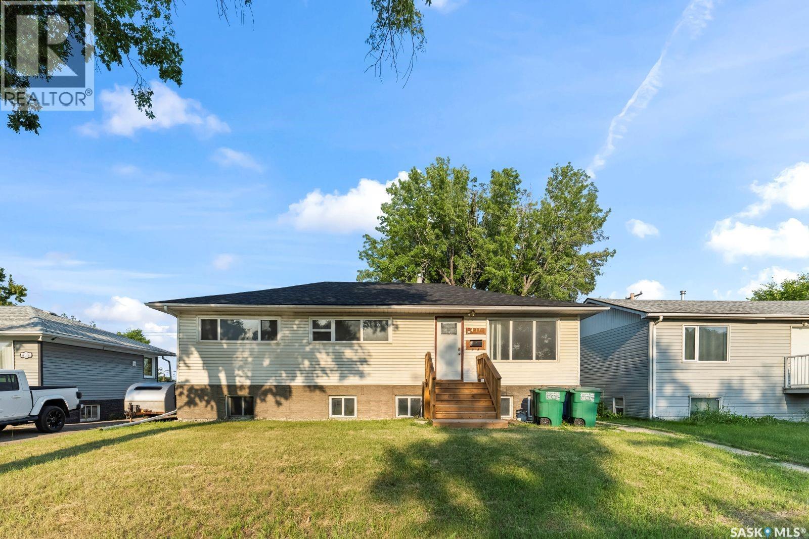 410 P Avenue N, Saskatoon, SK - Outdoor