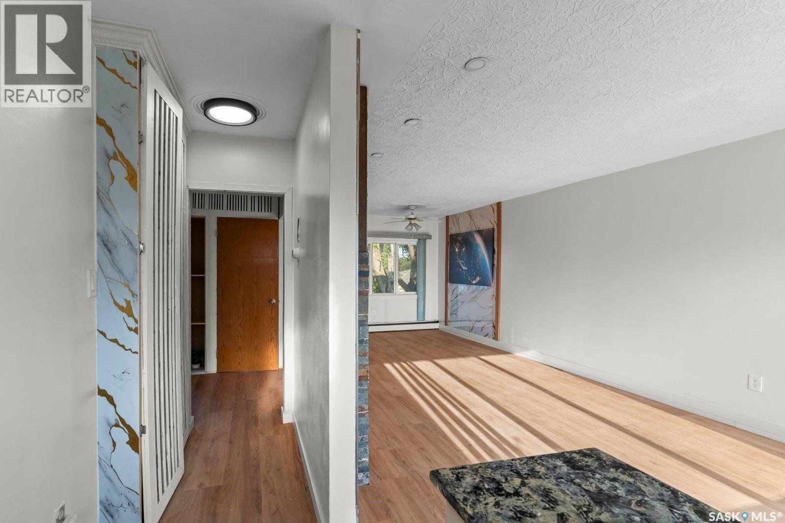410 P Avenue N, Saskatoon, SK - Indoor Photo Showing Other Room