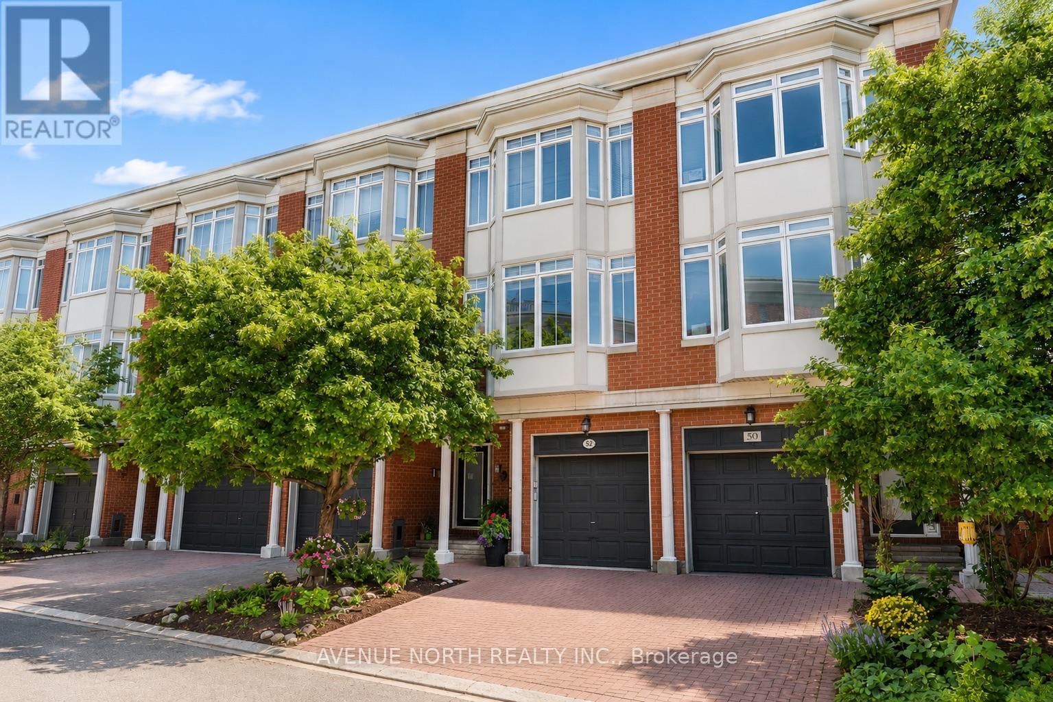 52 Kings Landing Private, Ottawa, ON - Outdoor With Facade