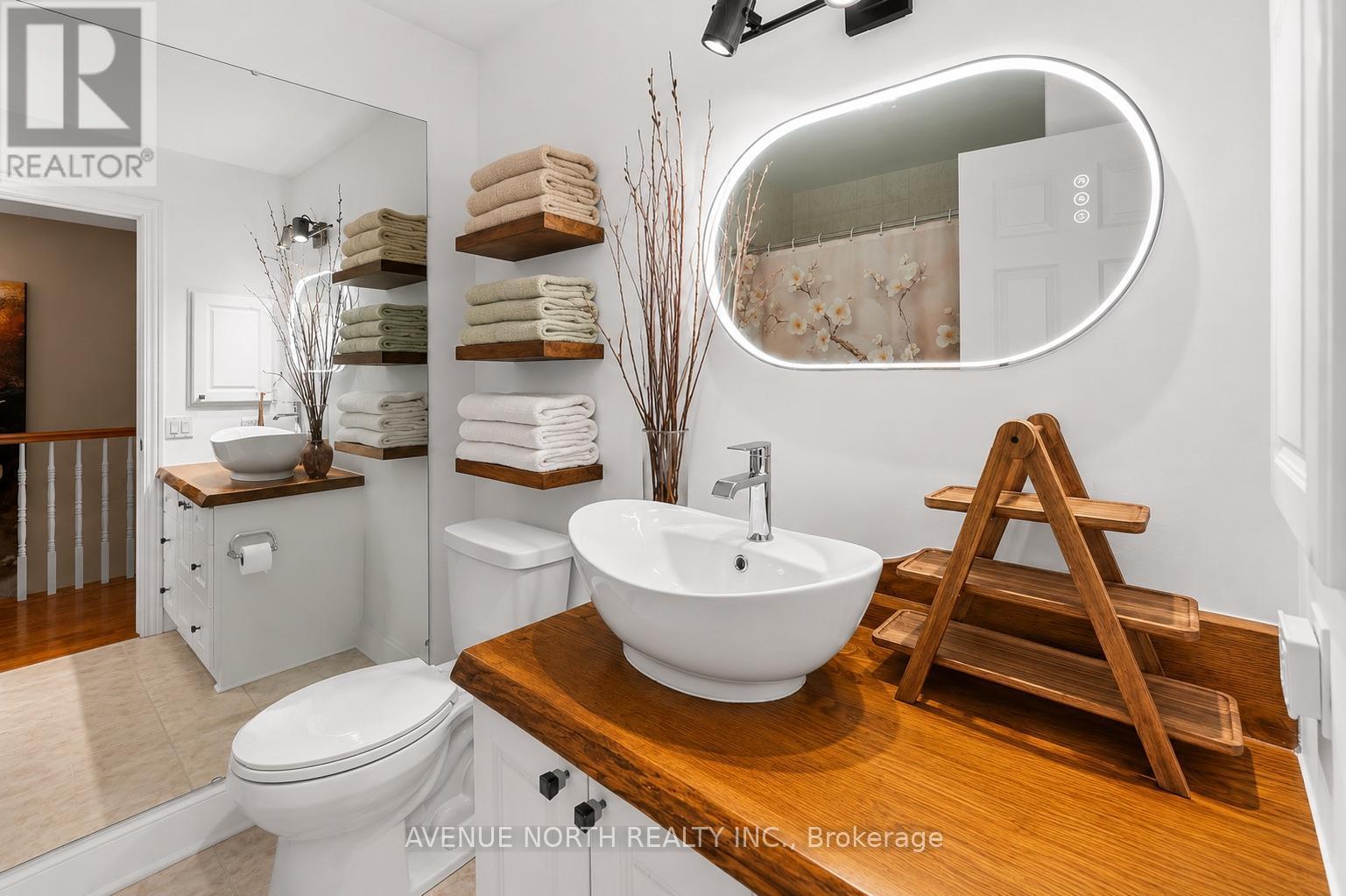 52 Kings Landing Private, Ottawa, ON - Indoor Photo Showing Bathroom