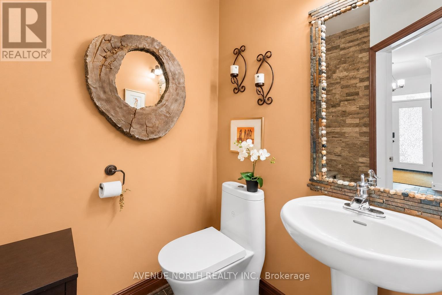 52 Kings Landing Private, Ottawa, ON - Indoor Photo Showing Bathroom