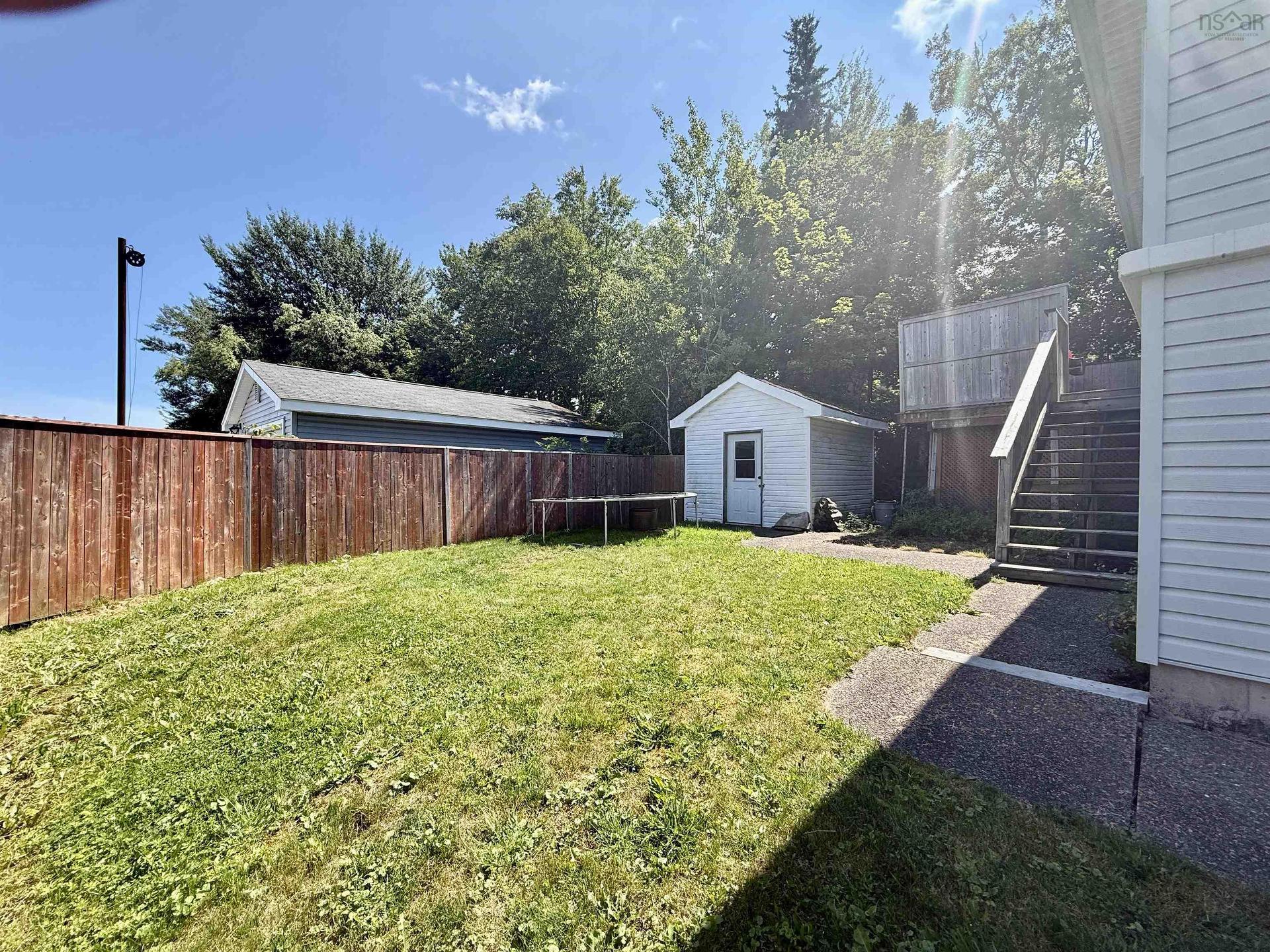 6 Beacon Street, Dartmouth, NS - Outdoor