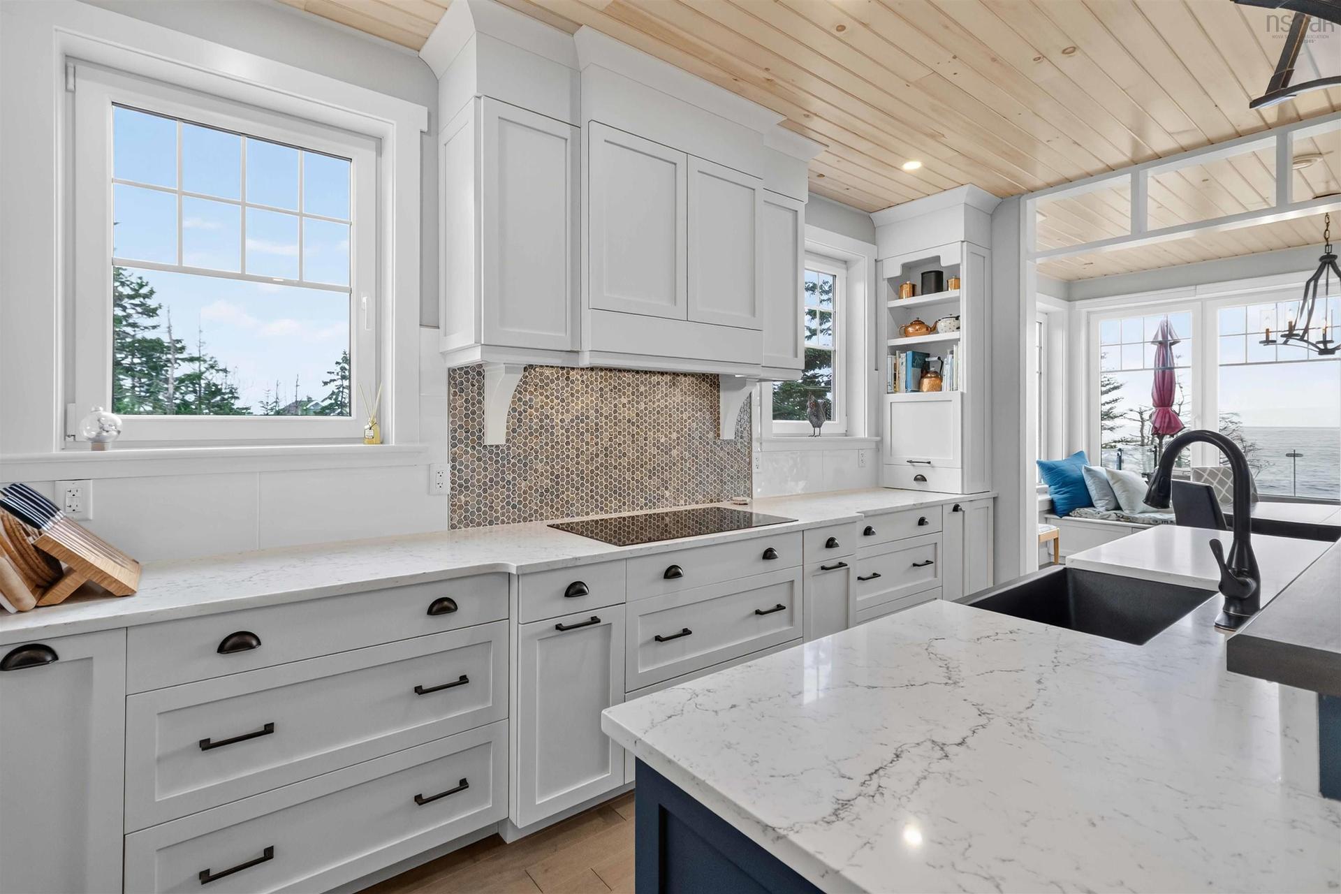 170 Edgewater Drive, White Point, NS - Indoor Photo Showing Kitchen