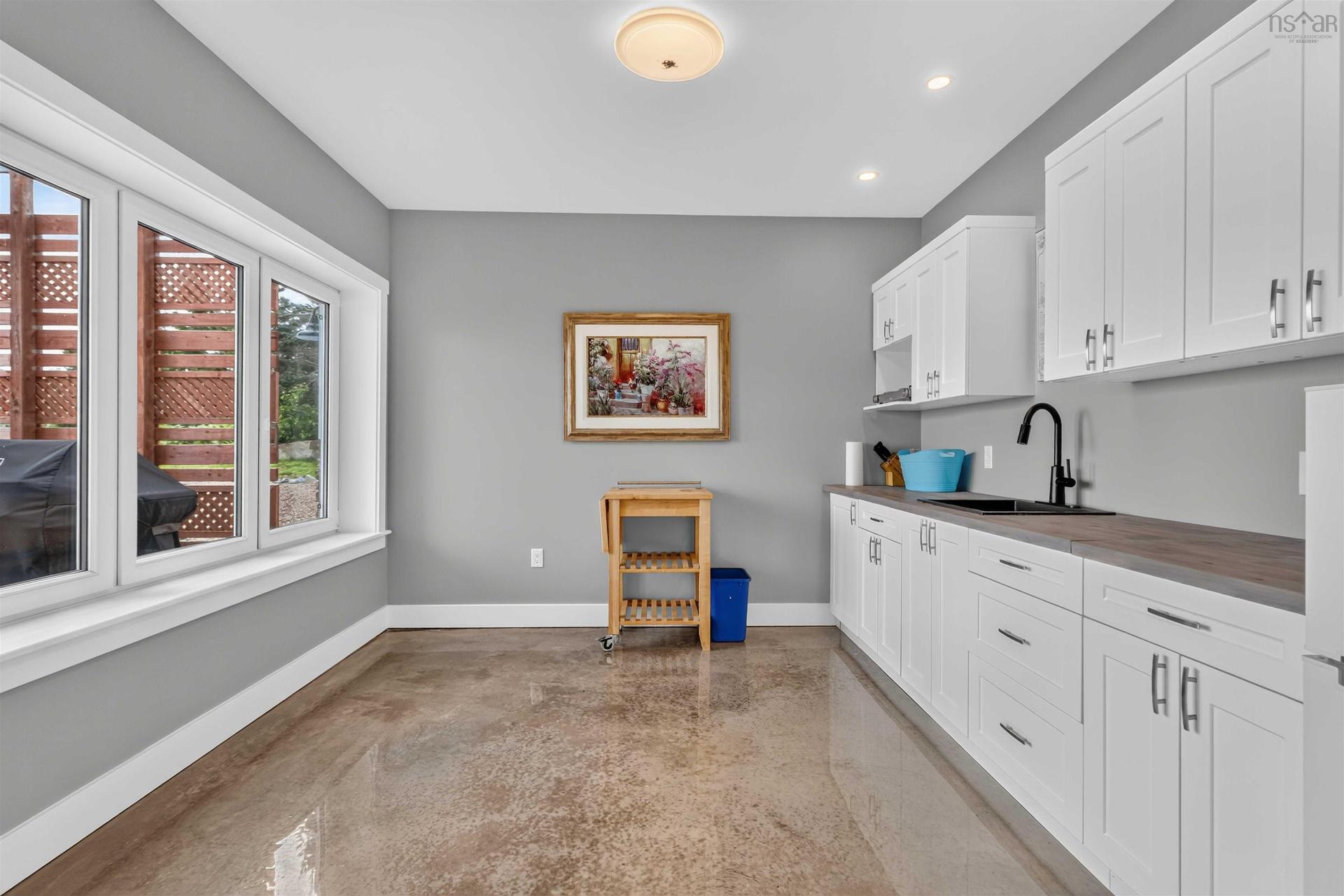 170 Edgewater Drive, White Point, NS - Indoor