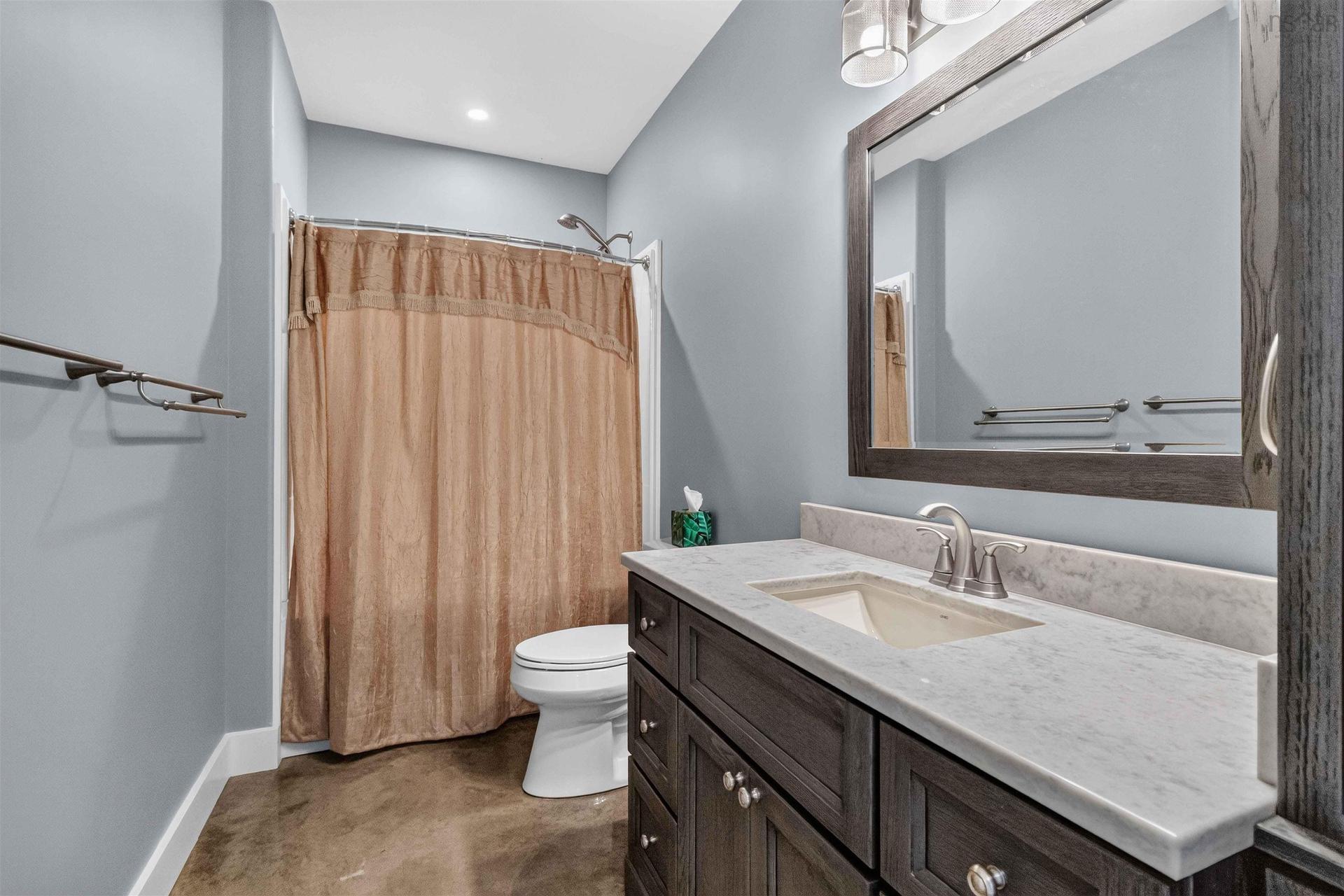 170 Edgewater Drive, White Point, NS - Indoor Photo Showing Bathroom