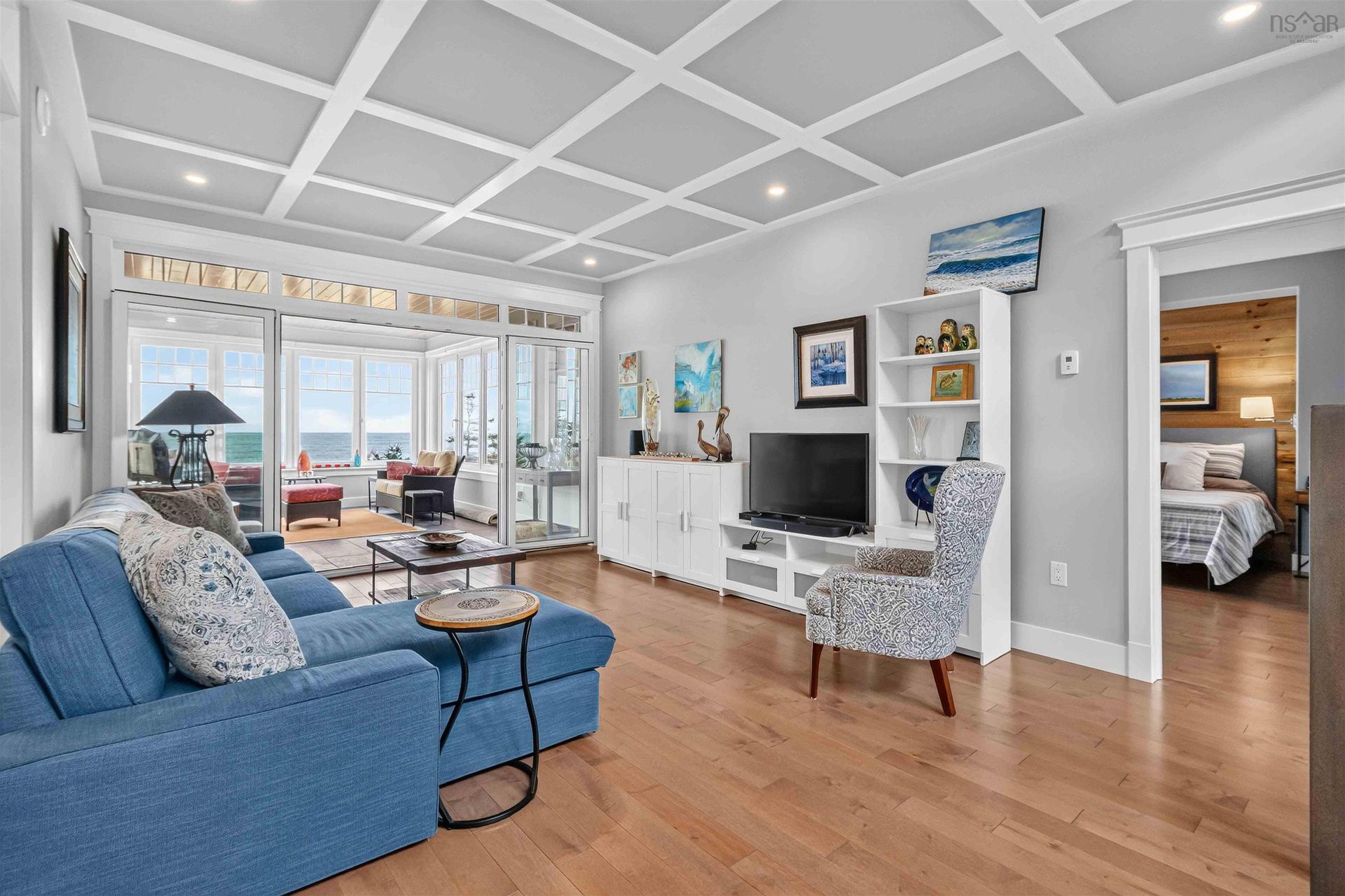 170 Edgewater Drive, White Point, NS - Indoor Photo Showing Living Room