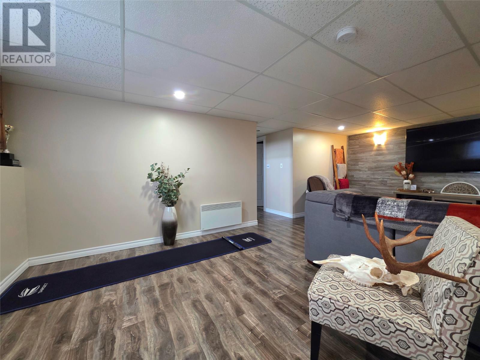 11 Mccarthys Road, Meadows, NL - Indoor