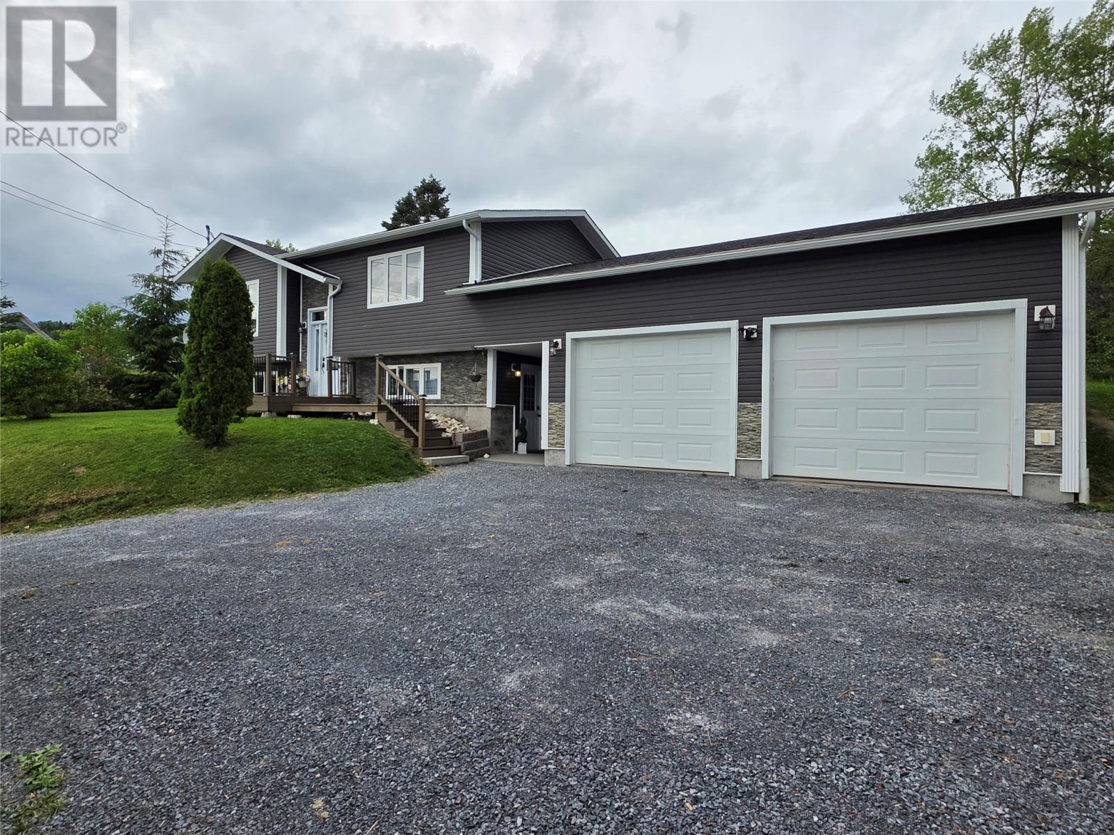 11 Mccarthys Road, Meadows, NL - Outdoor