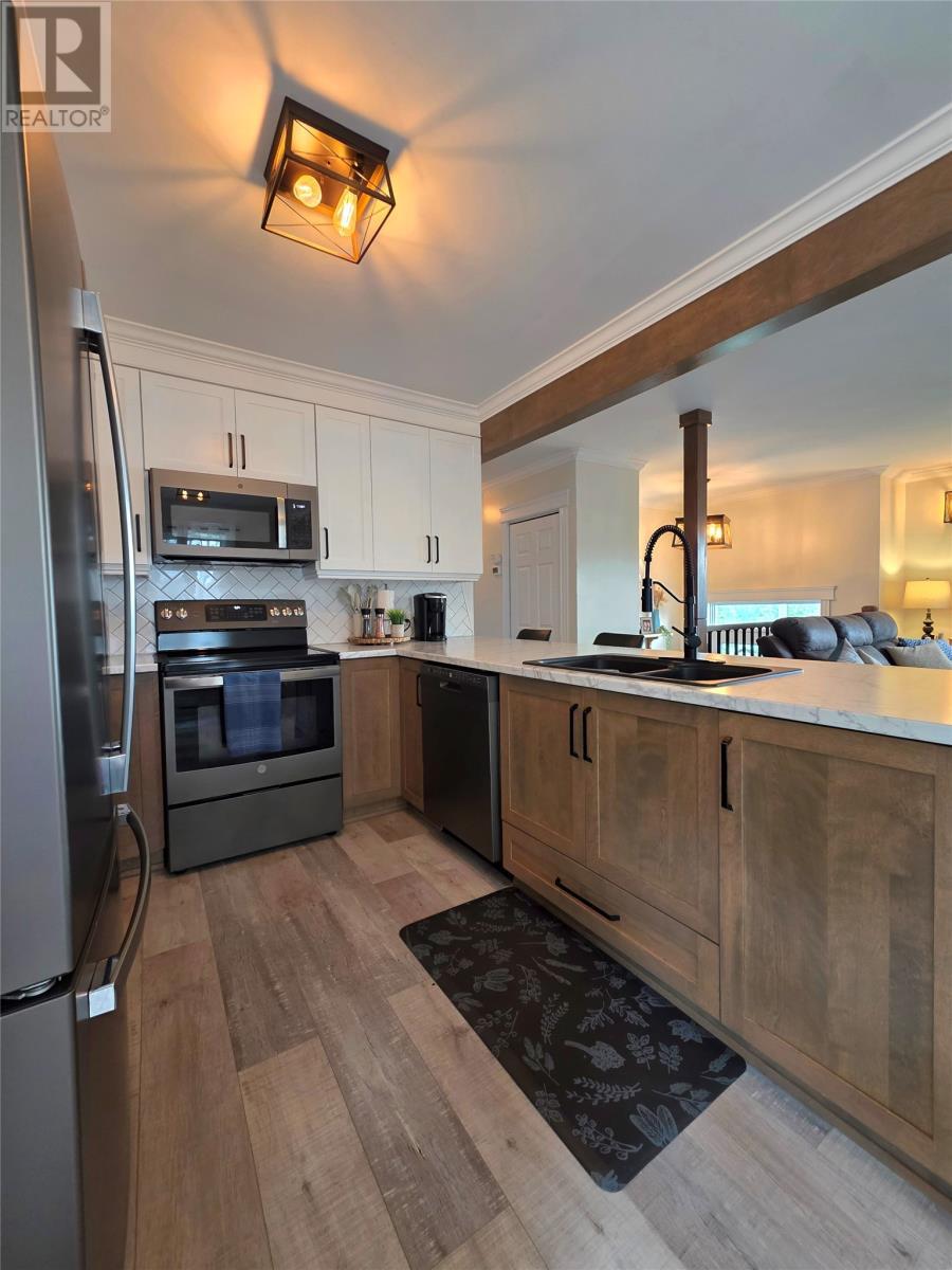 11 Mccarthys Road, Meadows, NL - Indoor Photo Showing Kitchen With Double Sink