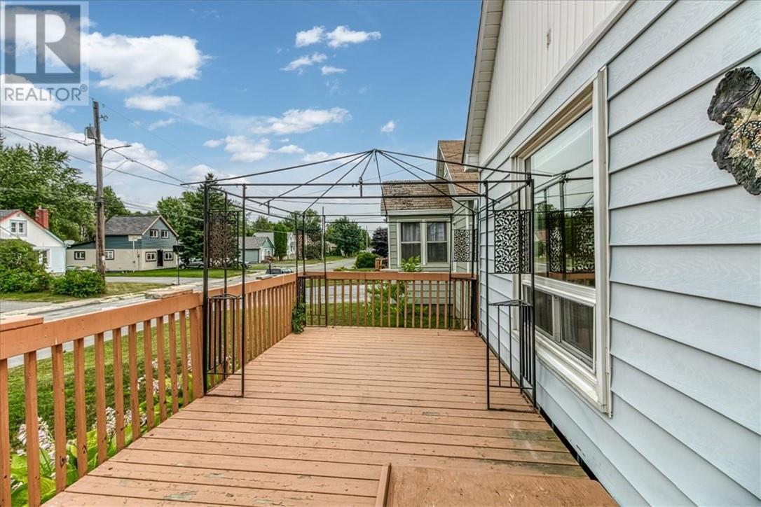 75 O'Donaghue Drive, Garson, ON - Outdoor With Exterior