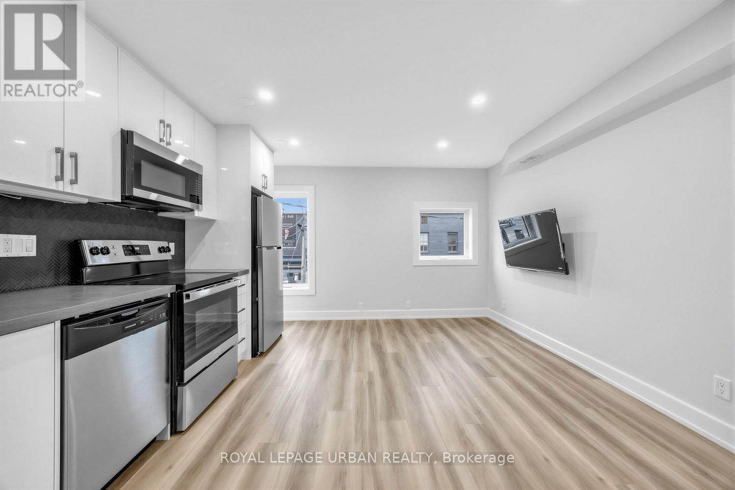 B - 851 Danforth Avenue, Toronto, ON