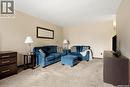 7122 Lawrence Drive, Regina, SK  - Indoor Photo Showing Living Room 