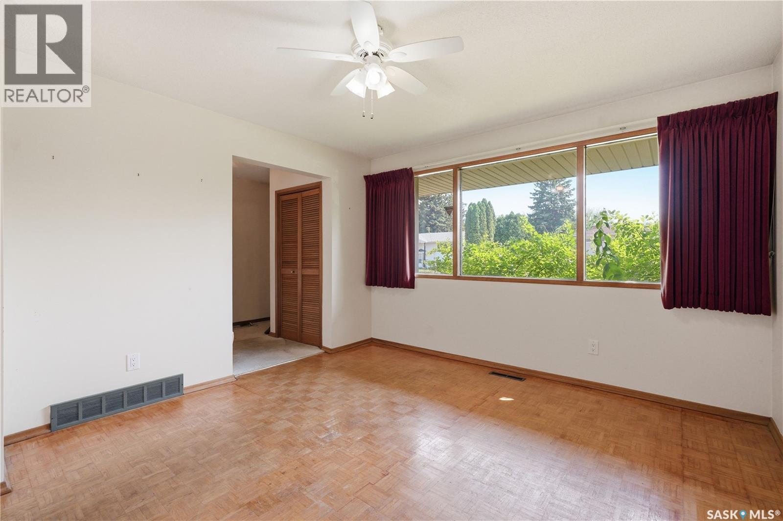 78 Harvard Crescent, Saskatoon, SK - Indoor Photo Showing Other Room
