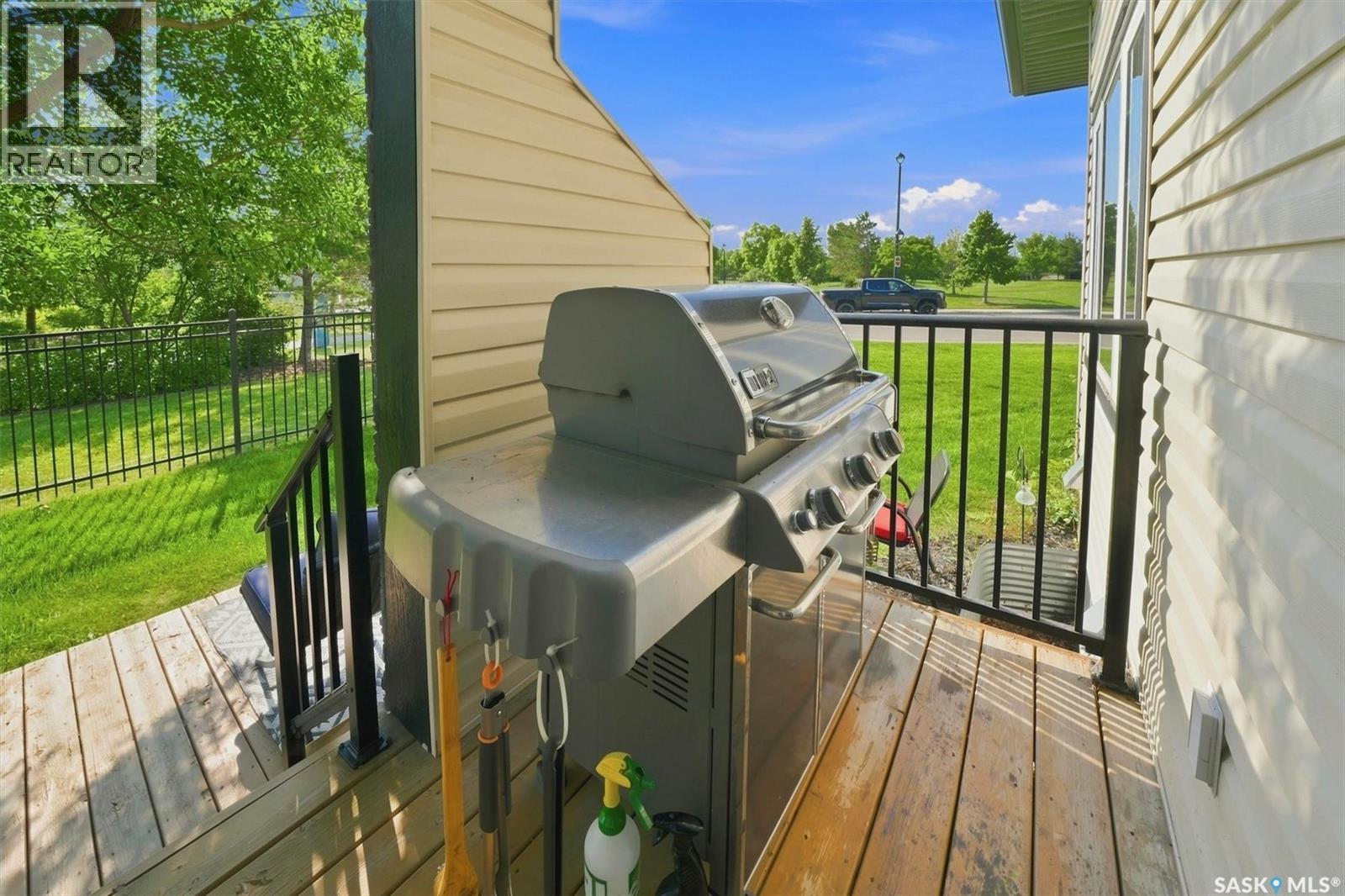 32 215 Hampton Green, Saskatoon, SK - Outdoor With Deck Patio Veranda With Exterior