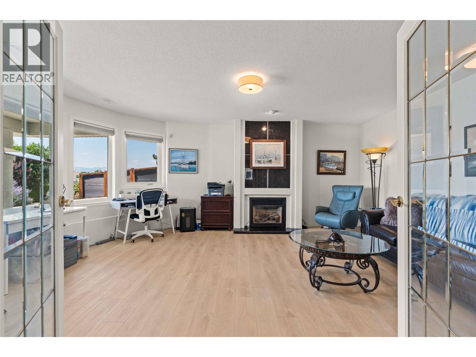 759 Middleton Way, Coldstream, BC - Indoor With Fireplace