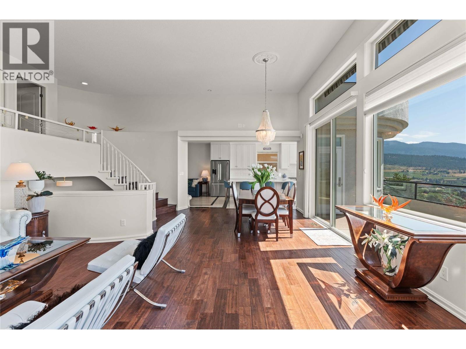 759 Middleton Way, Coldstream, BC - Indoor