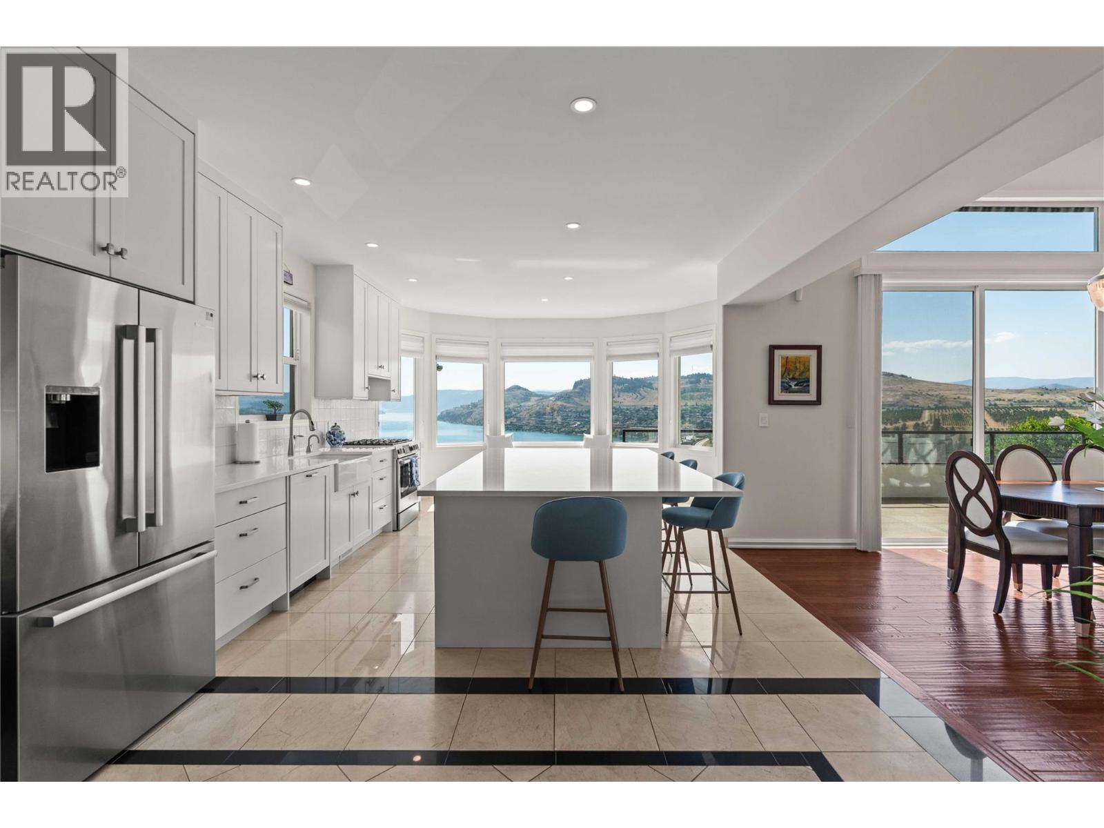 759 Middleton Way, Coldstream, BC - Indoor