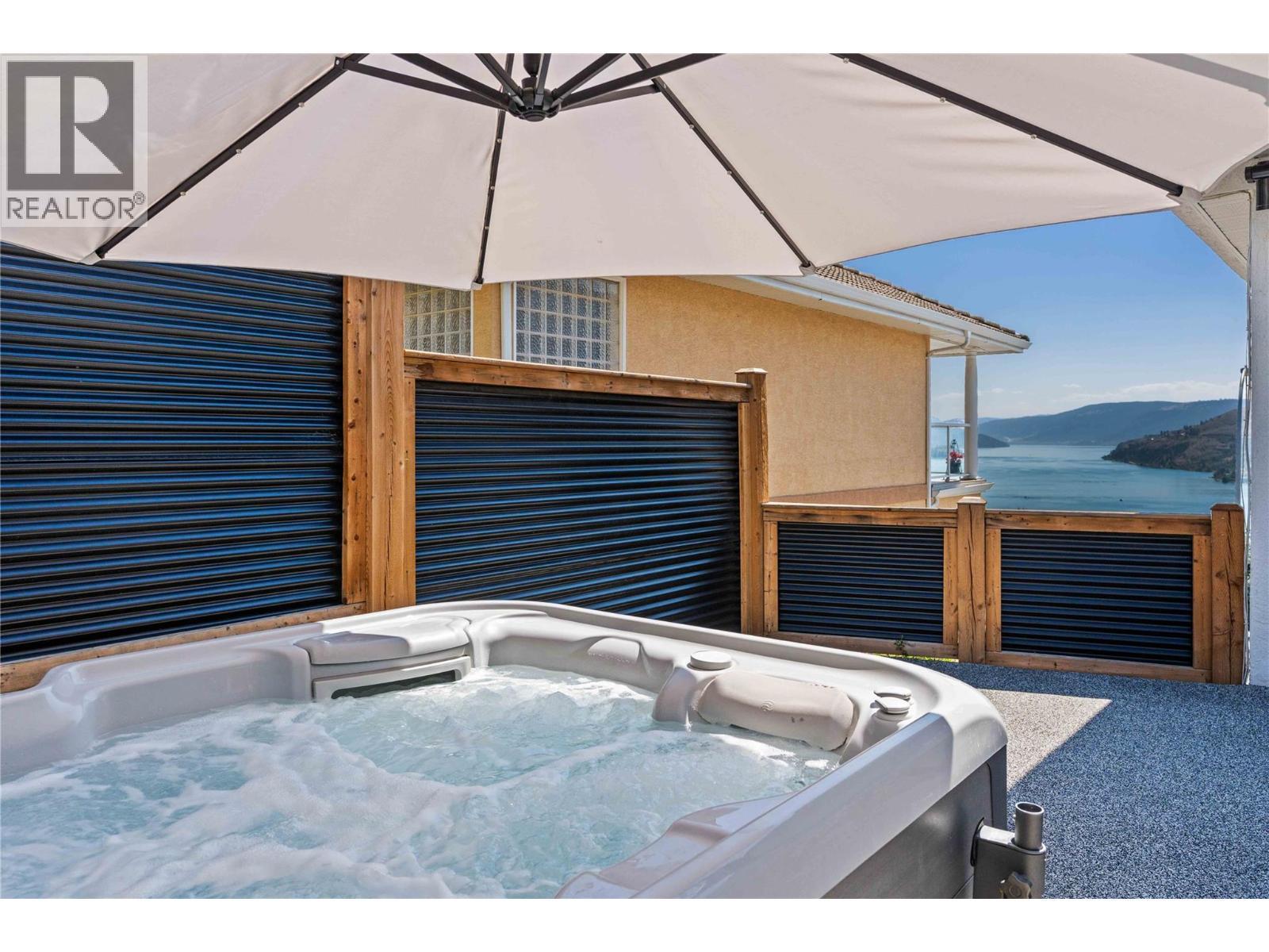 759 Middleton Way, Coldstream, BC - Outdoor With Exterior