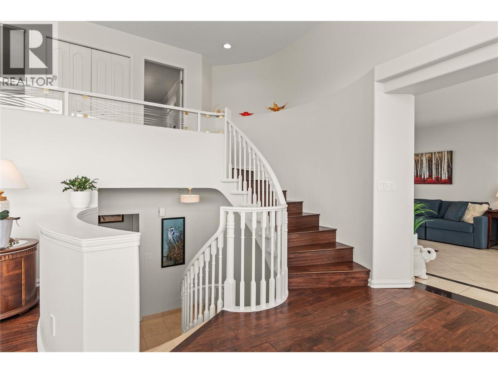 759 Middleton Way, Coldstream, BC - Indoor Photo Showing Other Room