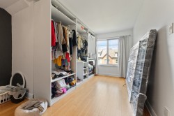 Mezzanine - 