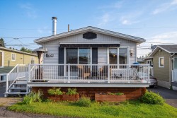 308 Ch. des Habitations-des-Monts Saint-Sauveur, QC J0R 1R3