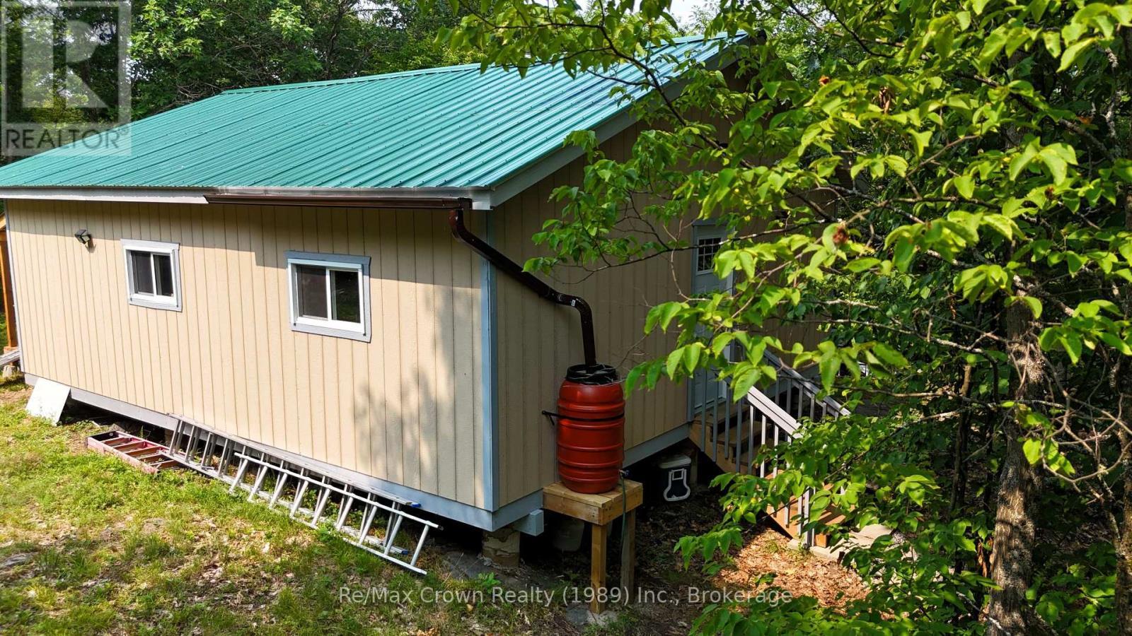 Rain Water collection for dishes - 00 534 Highway, Nipissing, ON - Outdoor