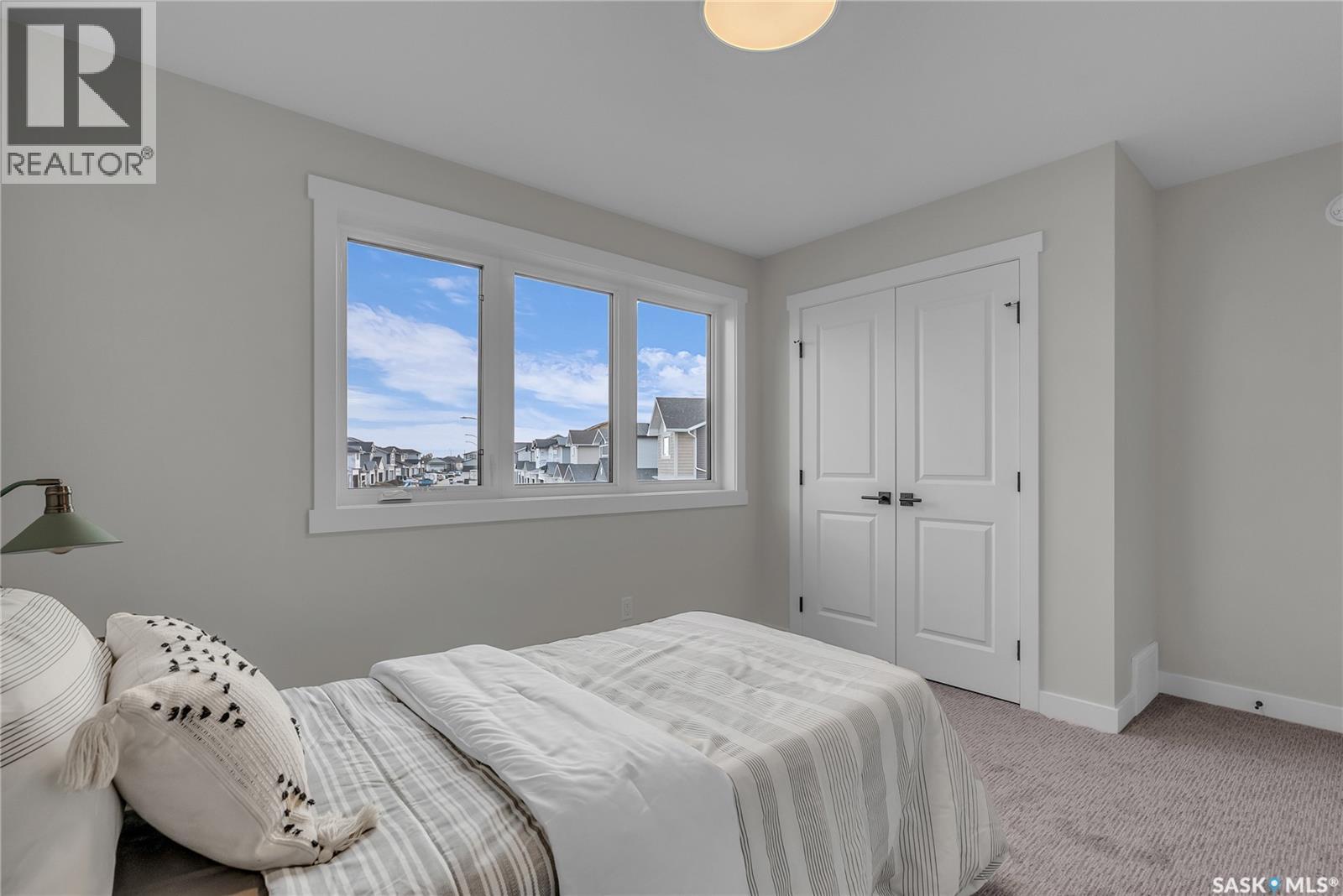 463 Traeger Close, Saskatoon, SK - Indoor Photo Showing Bedroom
