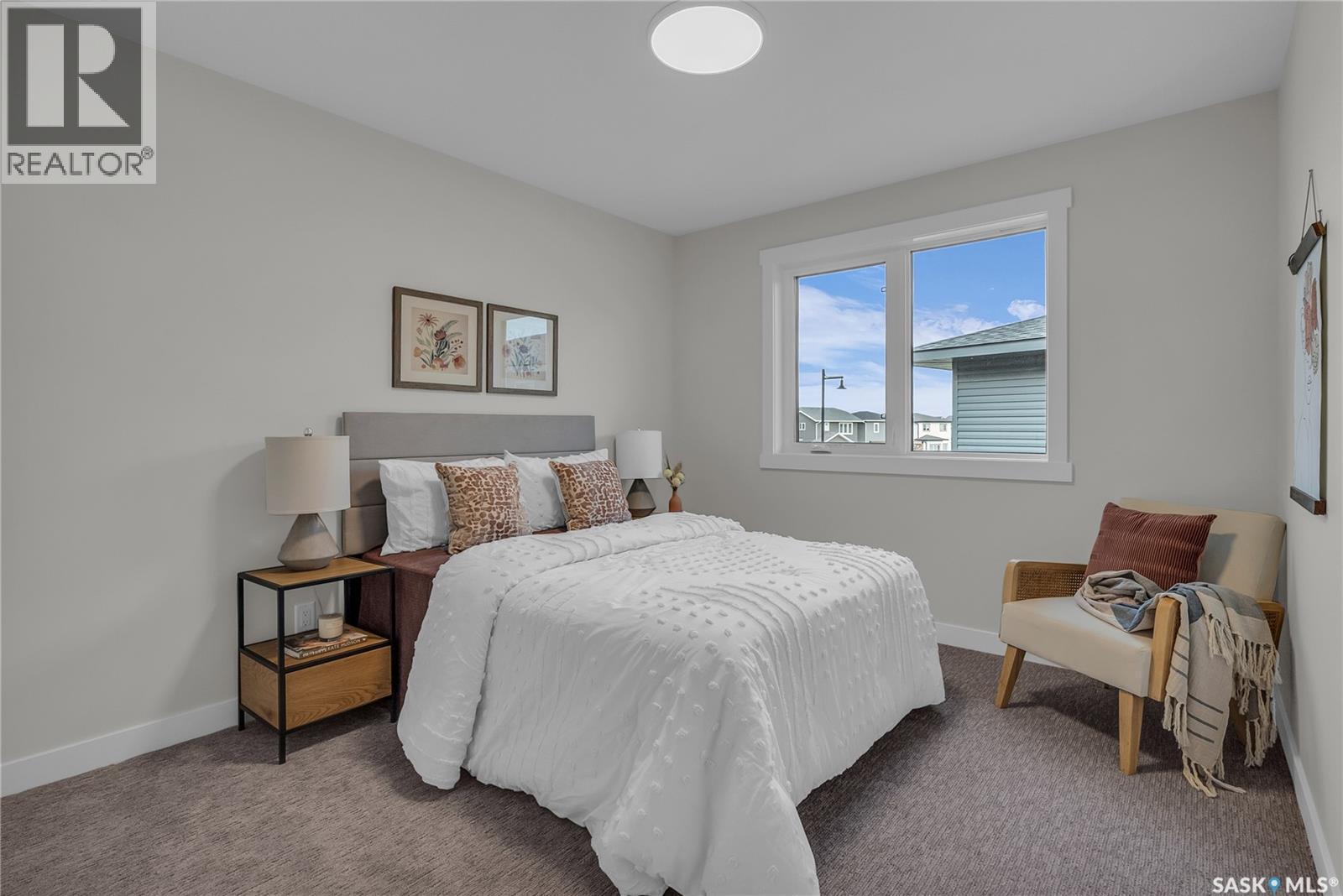 463 Traeger Close, Saskatoon, SK - Indoor Photo Showing Bedroom