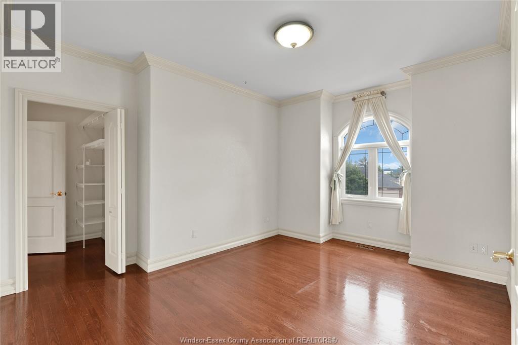1585 Stoneybrook Crescent, Windsor, ON - Indoor Photo Showing Other Room