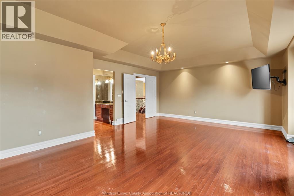1585 Stoneybrook Crescent, Windsor, ON - Indoor Photo Showing Other Room