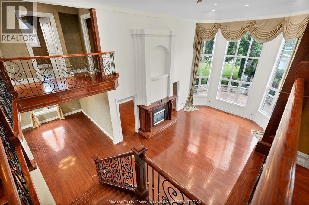 1585 Stoneybrook Crescent, Windsor, ON - Indoor Photo Showing Other Room