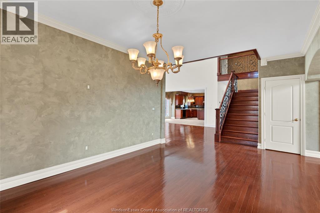 1585 Stoneybrook Crescent, Windsor, ON - Indoor Photo Showing Other Room