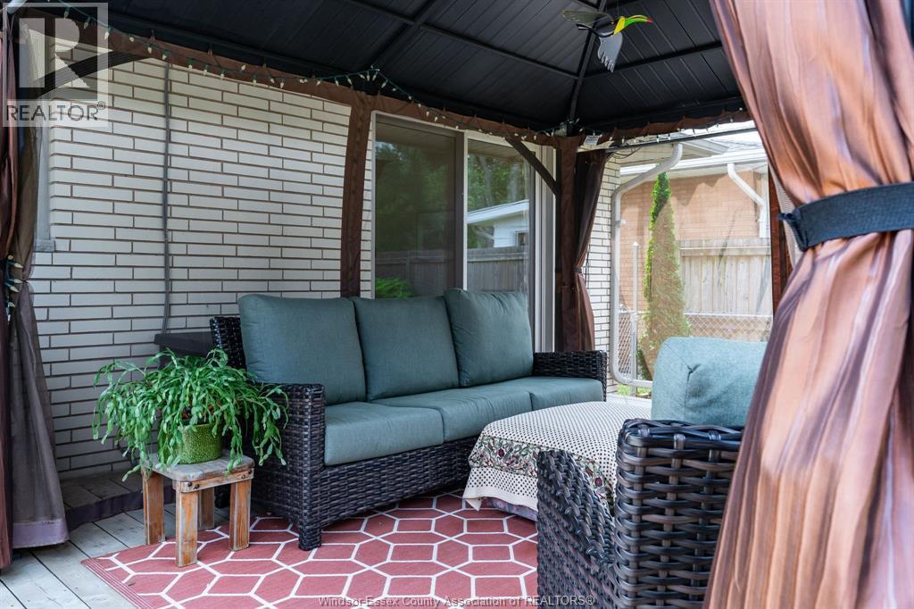 9 Margaret, Leamington, ON - Outdoor With Exterior