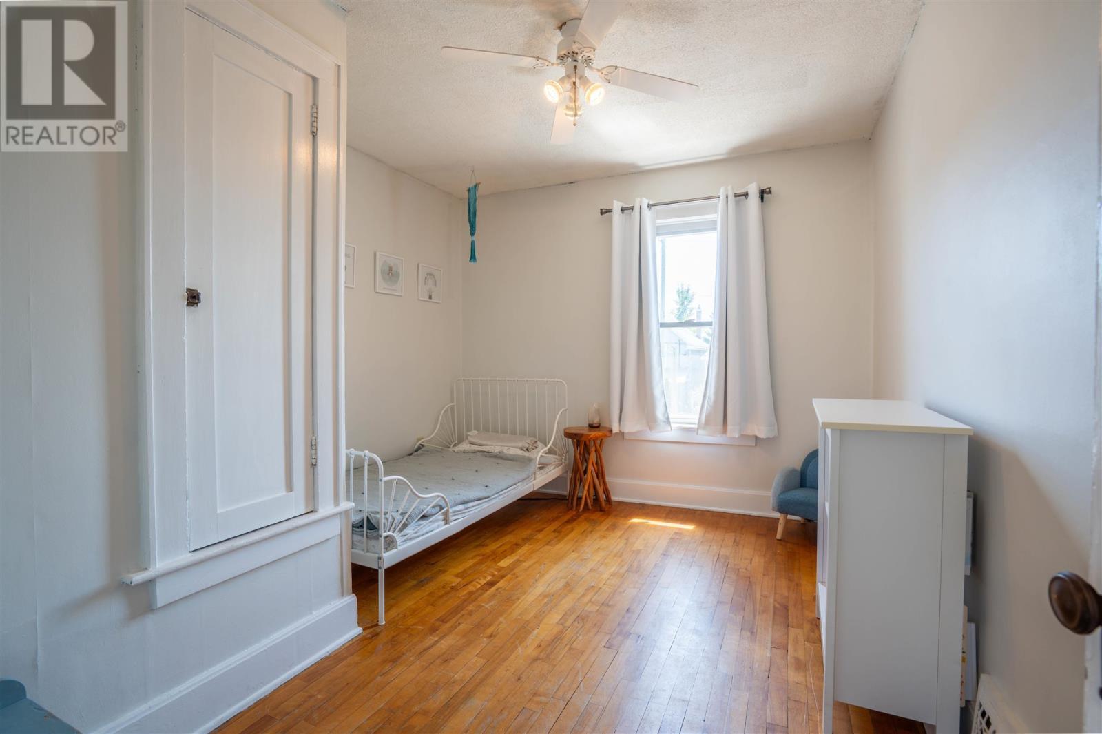 31 St. George'S Ave E, Sault Ste. Marie, ON - Indoor