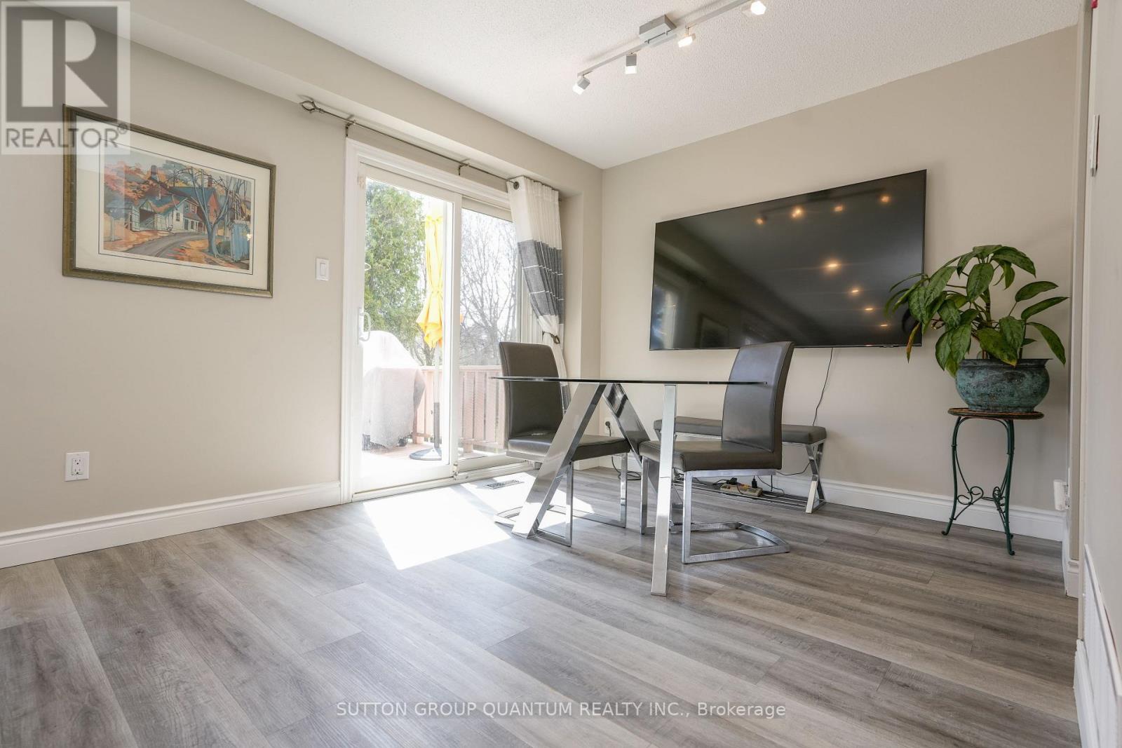 1900 Carrera Court, Mississauga, ON - Indoor